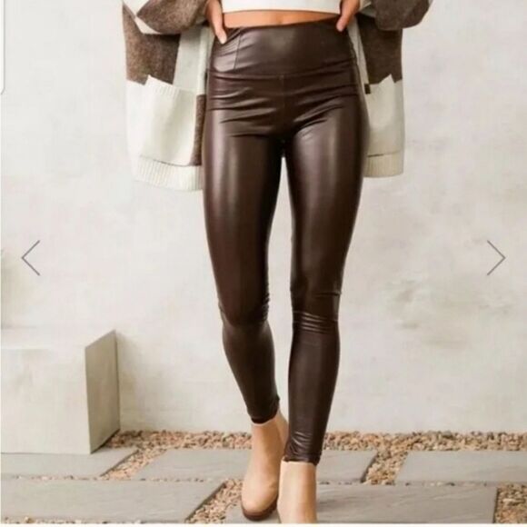 Joie Women s Seamless Hem Stretch Fit Faux Leather Pull-On Legging (Espresso - Picture 1 of 8